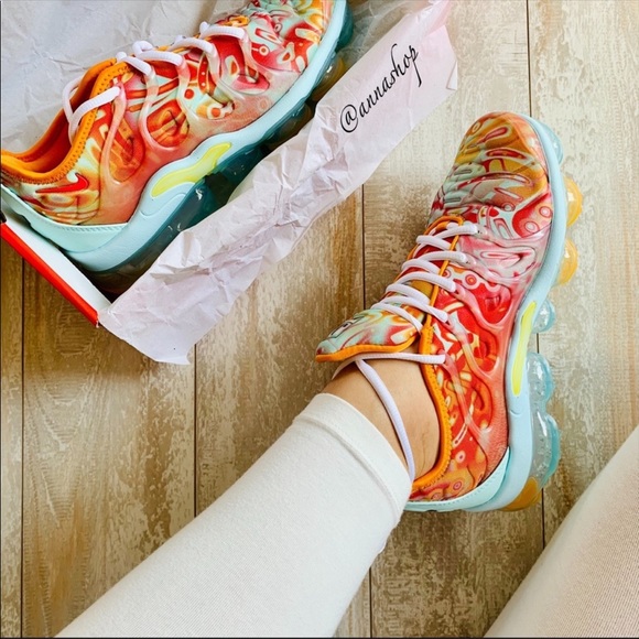 nike air vapormax plus qs